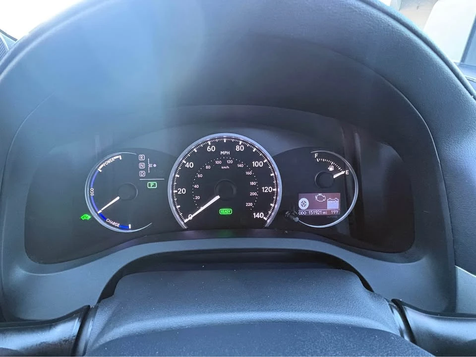 2012 Lexus CT - Image 7 of 18
