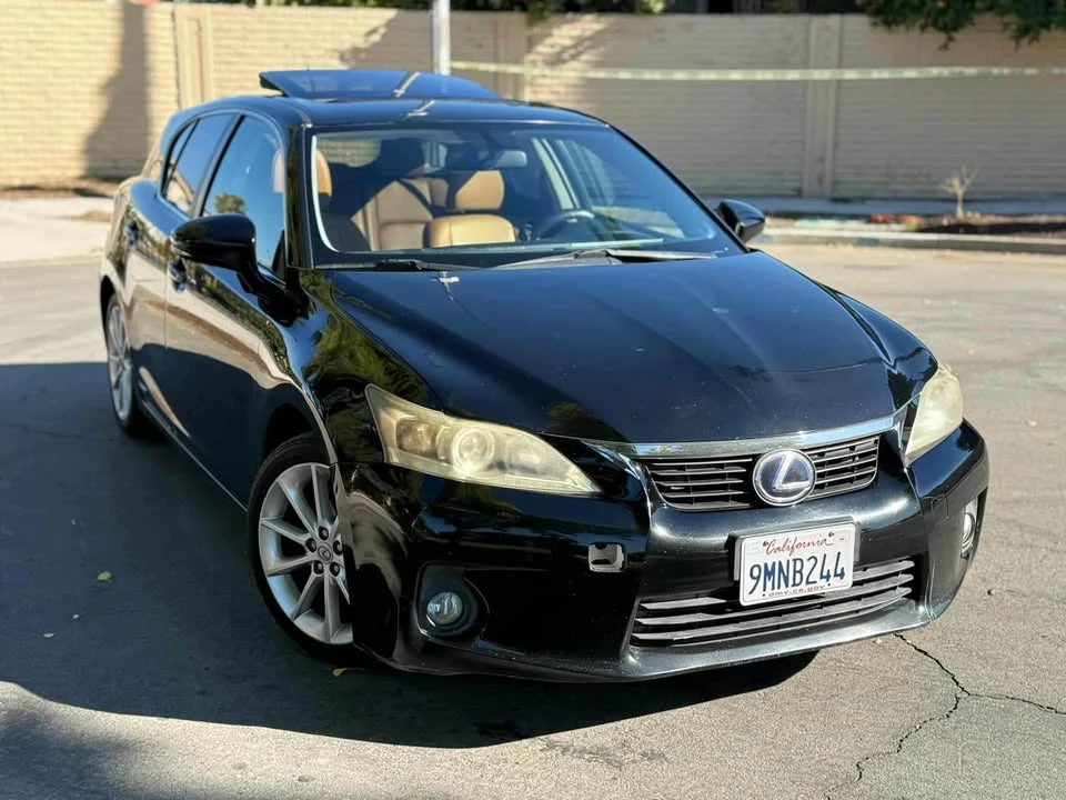 2012 Lexus CT - Image 4 of 14