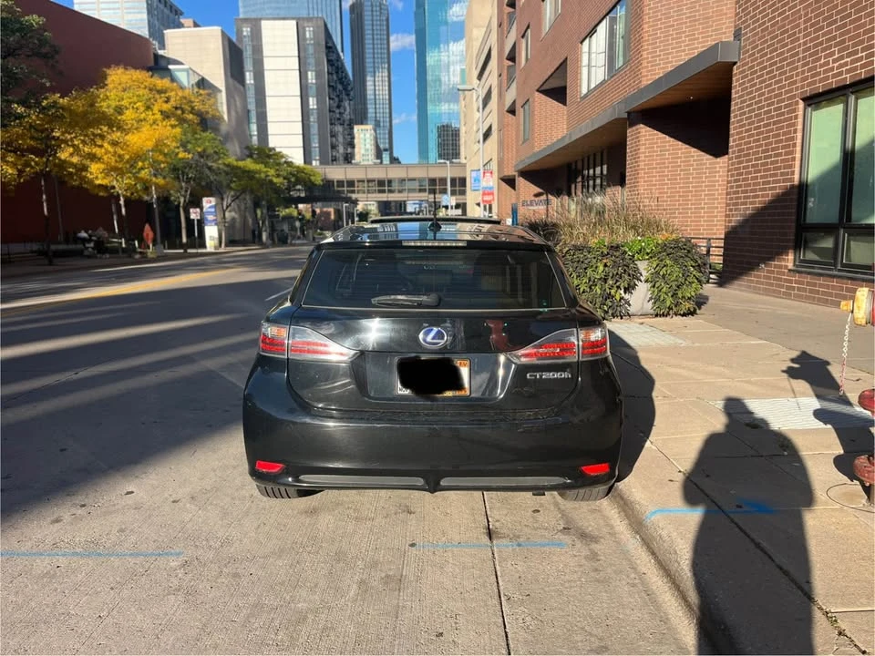 2012 Lexus CT - Image 11 of 17