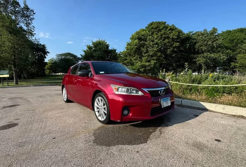 2012 Lexus CT - Image 2 of 17