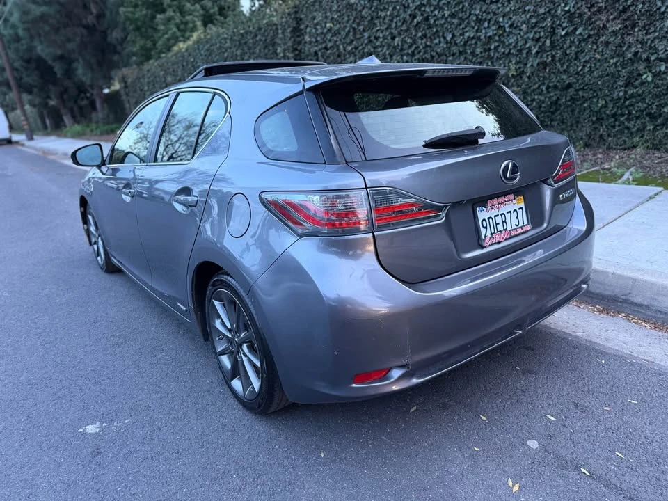 2012 Lexus CT - Image 3 of 15