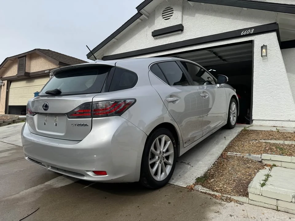 2012 Lexus CT - Image 4 of 8