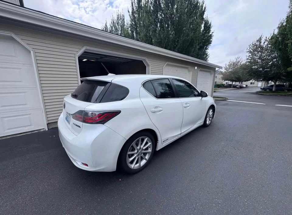 2012 Lexus CT - Image 3 of 10