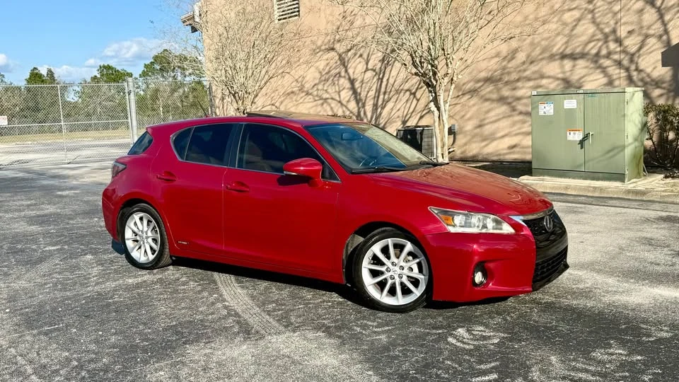 2012 Lexus CT - Image 4 of 17