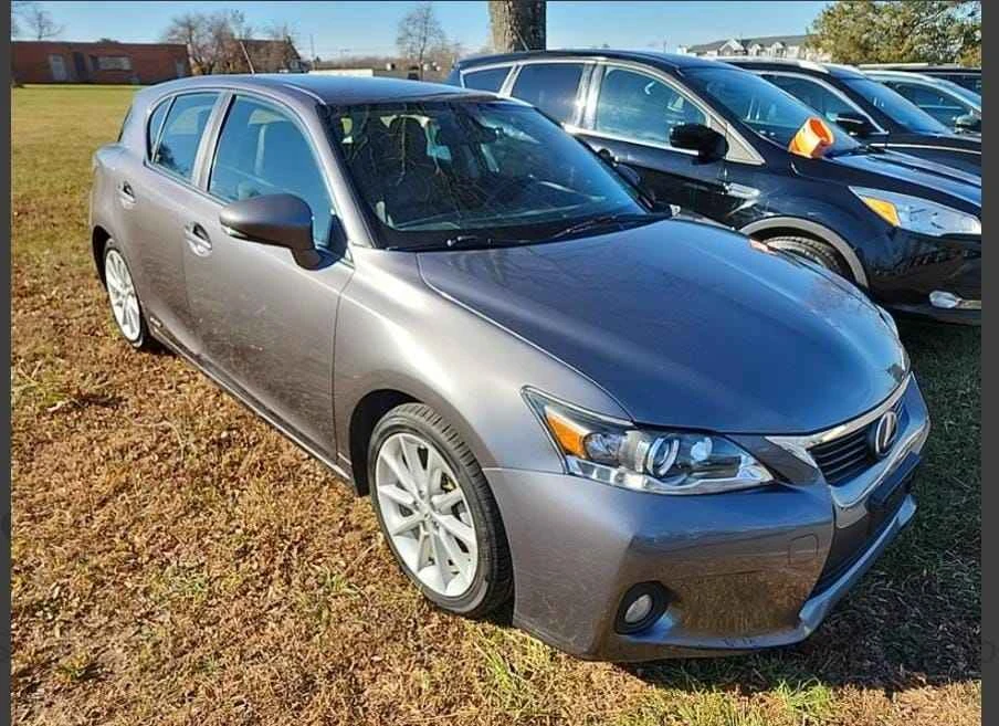 2012 Lexus CT - Image 2 of 20