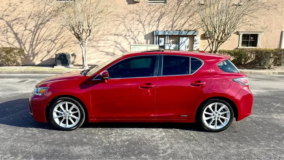 2012 Lexus CT - Image 3 of 20