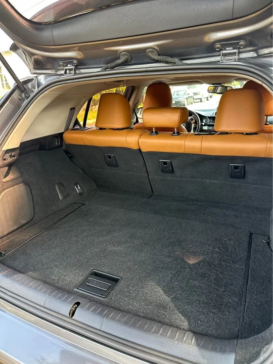 2012 Lexus CT - Image 7 of 10