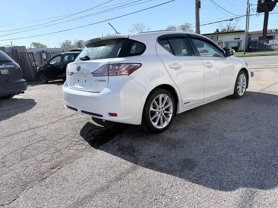 2012 Lexus CT - Image 4 of 15