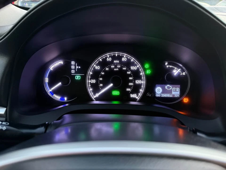 2012 Lexus CT - Image 19 of 19