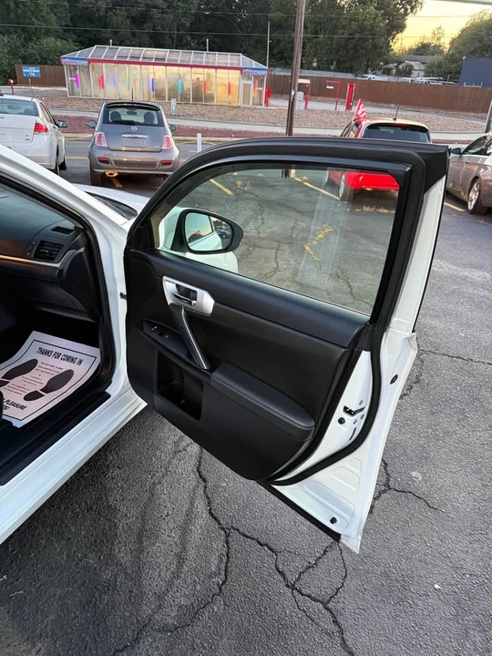 2012 Lexus CT - Image 14 of 19