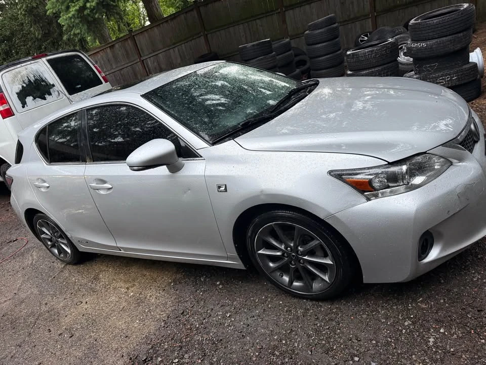 2012 Lexus CT - Image 4 of 12