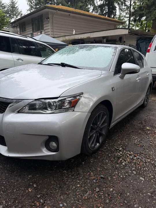 2012 Lexus CT - Image 2 of 12