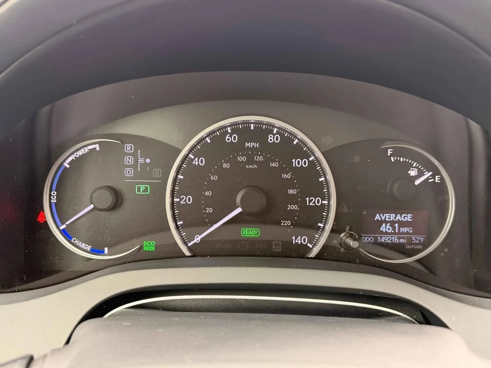 2012 Lexus CT - Image 15 of 20