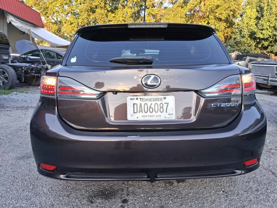 2012 Lexus CT - Image 6 of 10