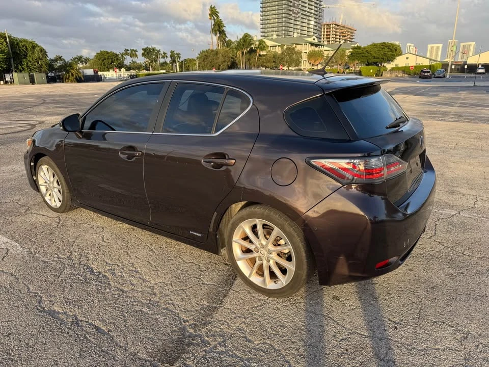 2012 Lexus CT - Image 3 of 14