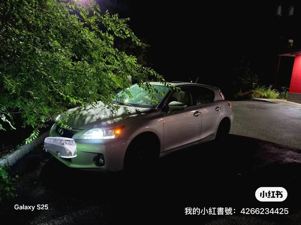 2012 Lexus CT - Image 7 of 10