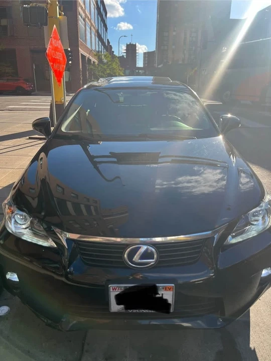 2012 Lexus CT - Image 2 of 20