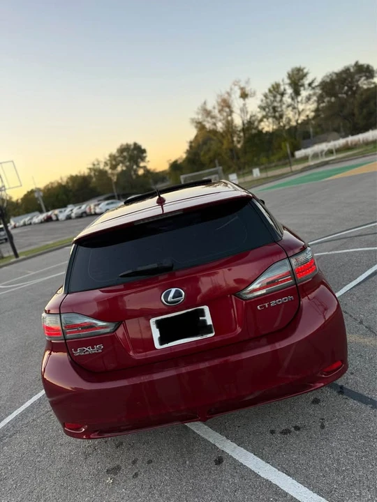 2012 Lexus CT - Image 7 of 19