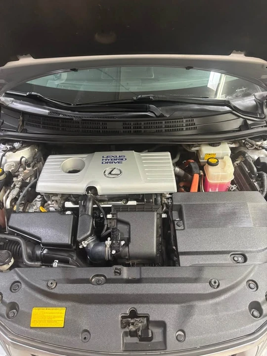 2012 Lexus CT - Image 2 of 14