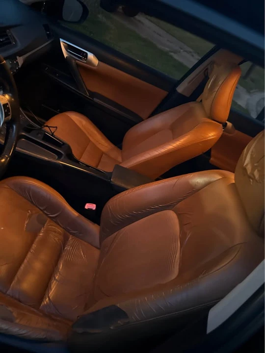 2012 Lexus CT - Image 6 of 8