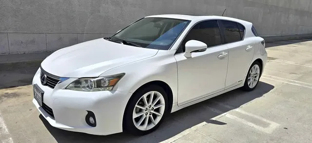 2012 Lexus CT 200h Premium
