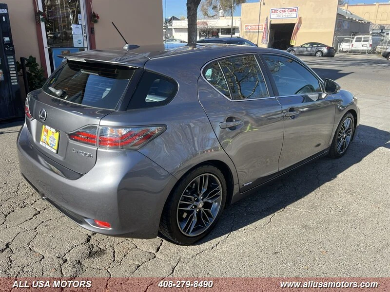 2012 Lexus CT - Image 9 of 12