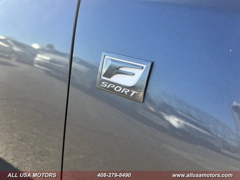 2012 Lexus CT - Image 11 of 12