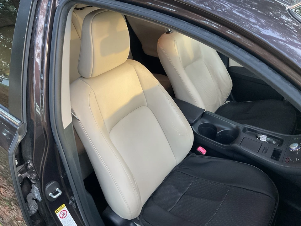 2012 Lexus CT - Image 13 of 21