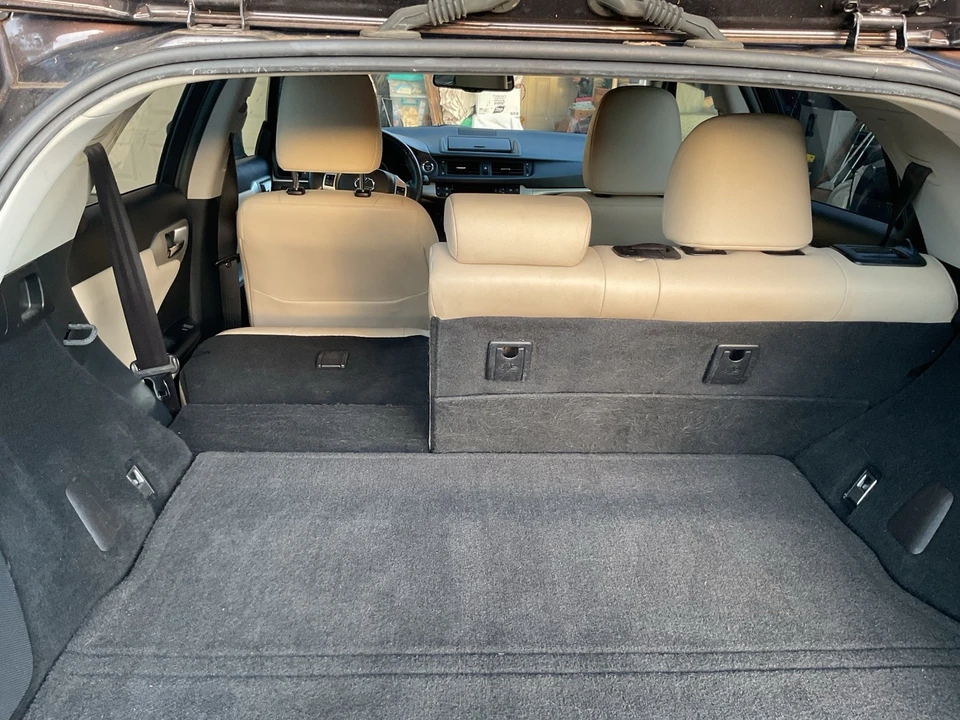 2012 Lexus CT - Image 18 of 21