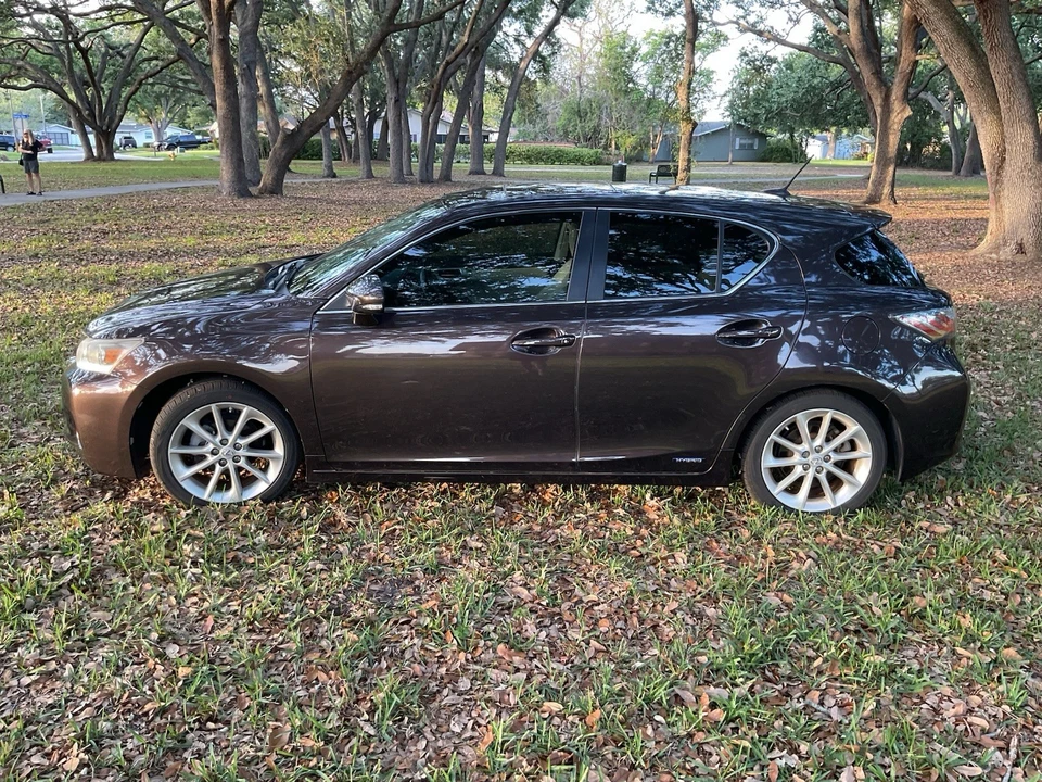 2012 Lexus CT - Image 7 of 21