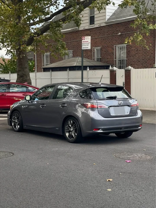 2012 Lexus CT - Image 6 of 17