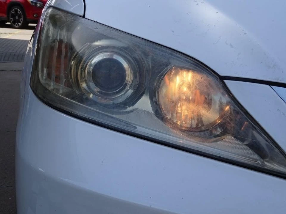 2012 Lexus ES 5th Gen - Image 6 of 20