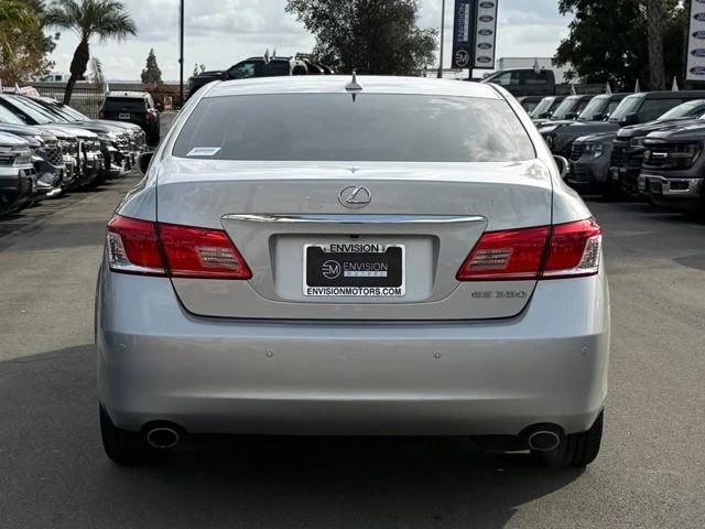 2012 Lexus ES 5th Gen - Image 7 of 12