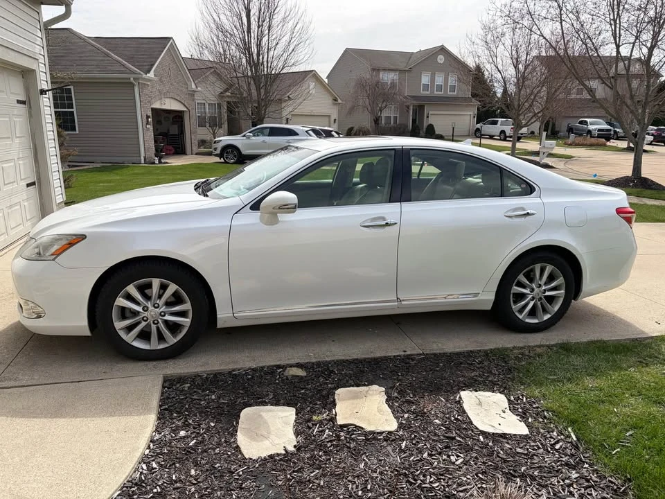 2012 Lexus GS 4th Gen - Image 4 of 19