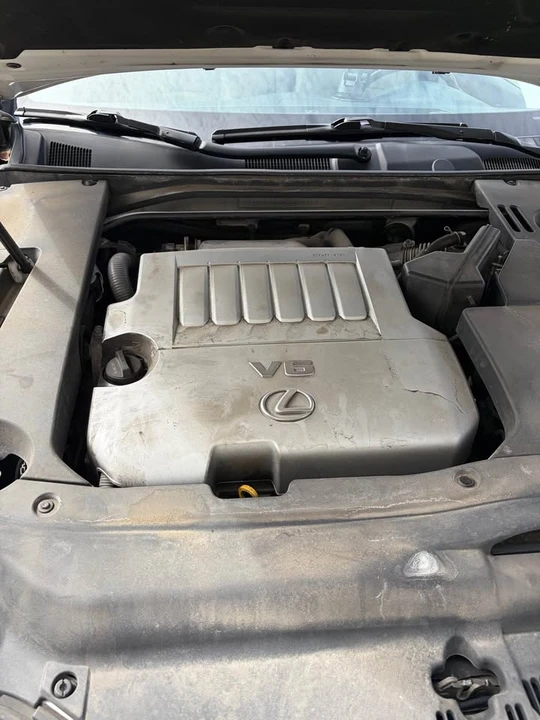 2012 Lexus GS 4th Gen - Image 18 of 19