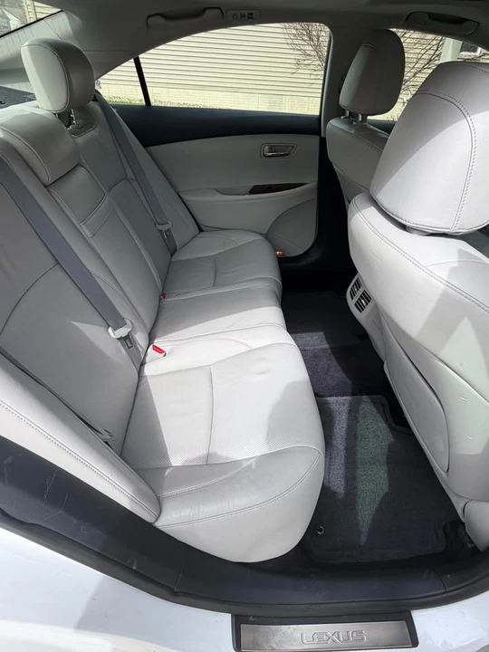 2012 Lexus GS 4th Gen - Image 8 of 19