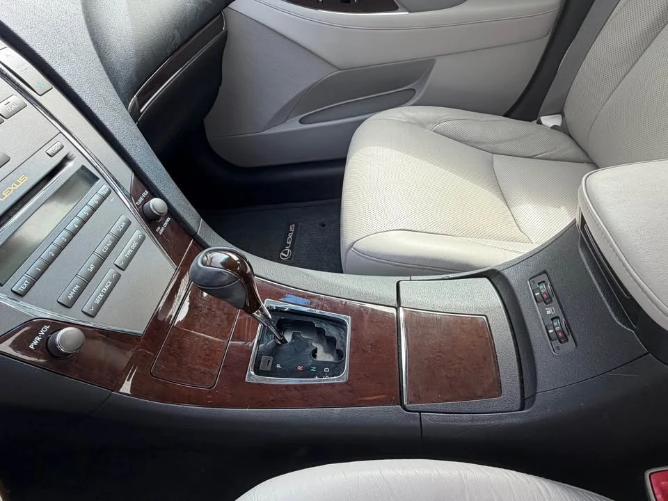 2012 Lexus GS 4th Gen - Image 12 of 19