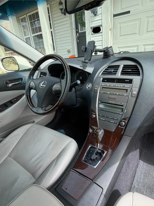 2012 Lexus GS 4th Gen - Image 7 of 19