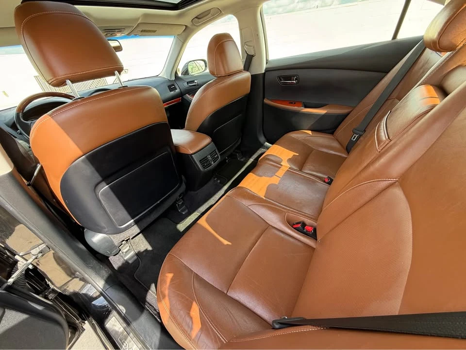 2012 Lexus ES 5th Gen - Image 14 of 16