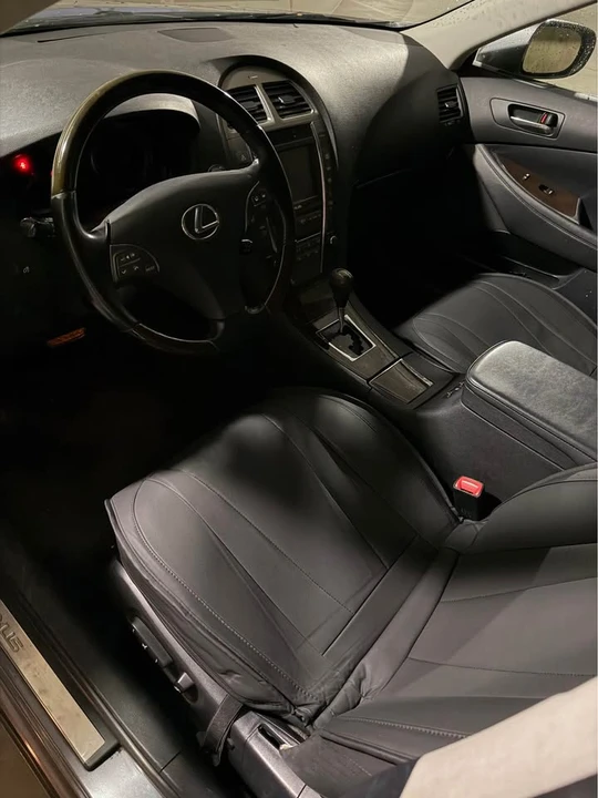 2012 Lexus ES 5th Gen - Image 9 of 9