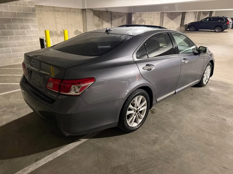 2012 Lexus ES 5th Gen - Image 4 of 9
