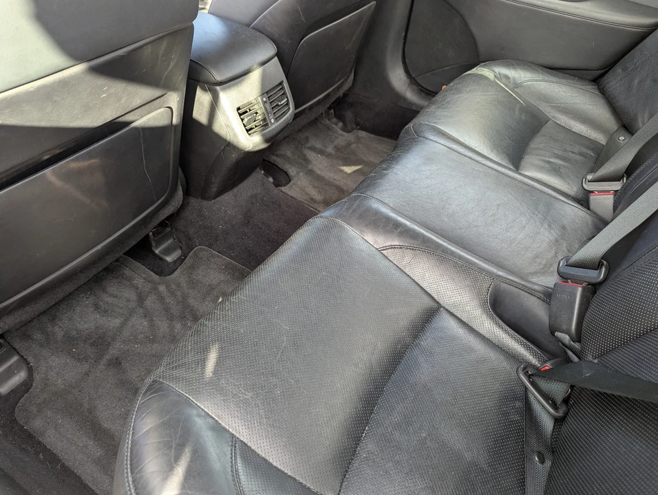 2012 Lexus ES 5th Gen - Image 6 of 11