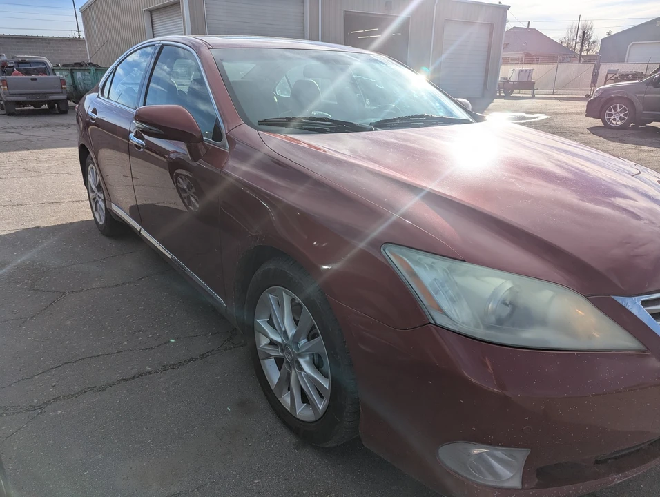 2012 Lexus ES 5th Gen - Image 3 of 11