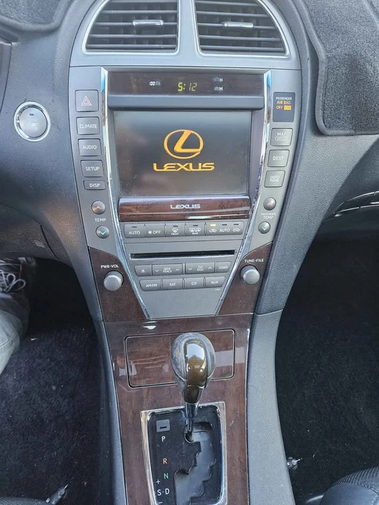 2012 Lexus ES 5th Gen - Image 13 of 18