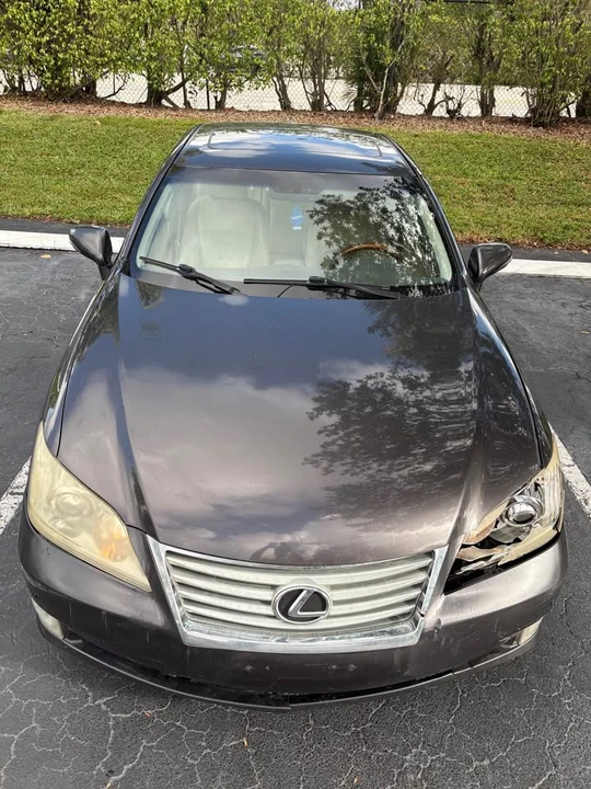 2012 Lexus ES 5th Gen - Image 3 of 17