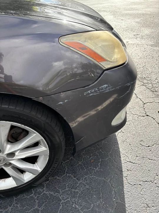 2012 Lexus ES 5th Gen - Image 7 of 17