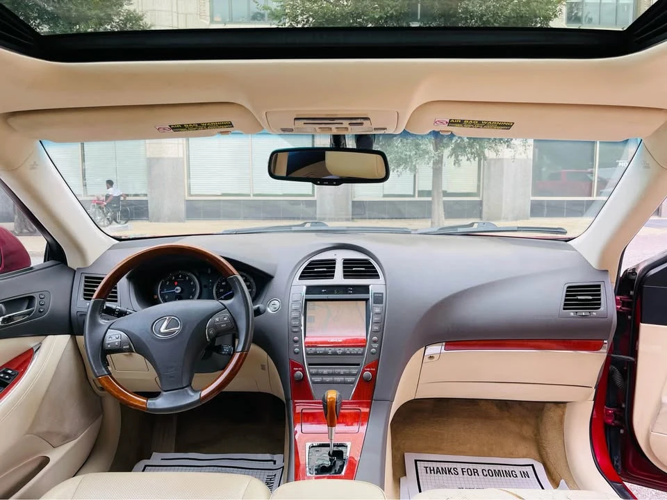 2012 Lexus ES 5th Gen - Image 18 of 18