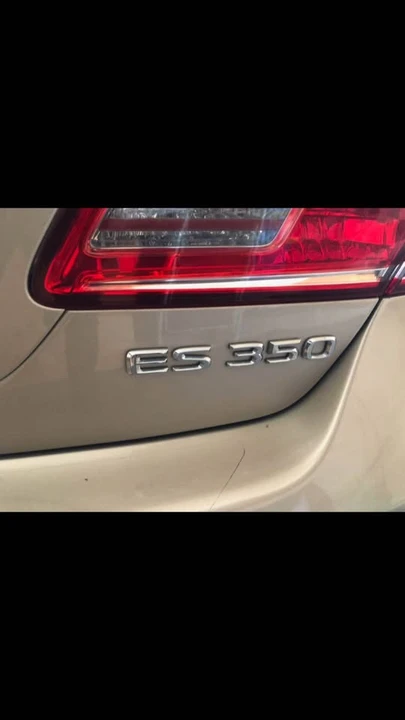 2012 Lexus ES 5th Gen - Image 4 of 9
