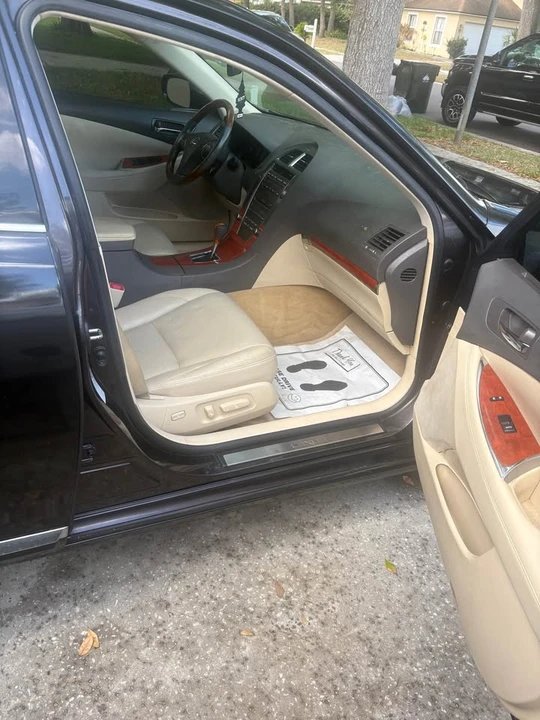 2012 Lexus ES 5th Gen - Image 13 of 15