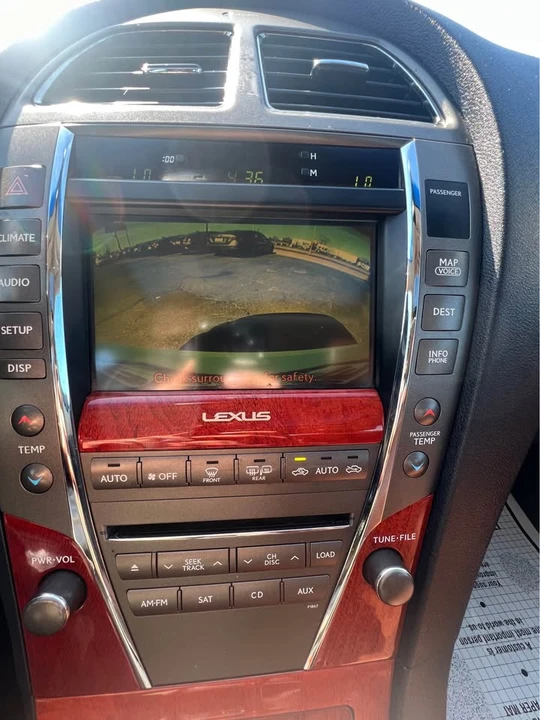 2012 Lexus ES 5th Gen - Image 14 of 16